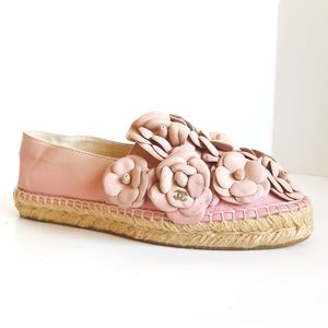 CHANEL Espadrille CC Camelia Leather Shoes 💕 Pink Floral 37